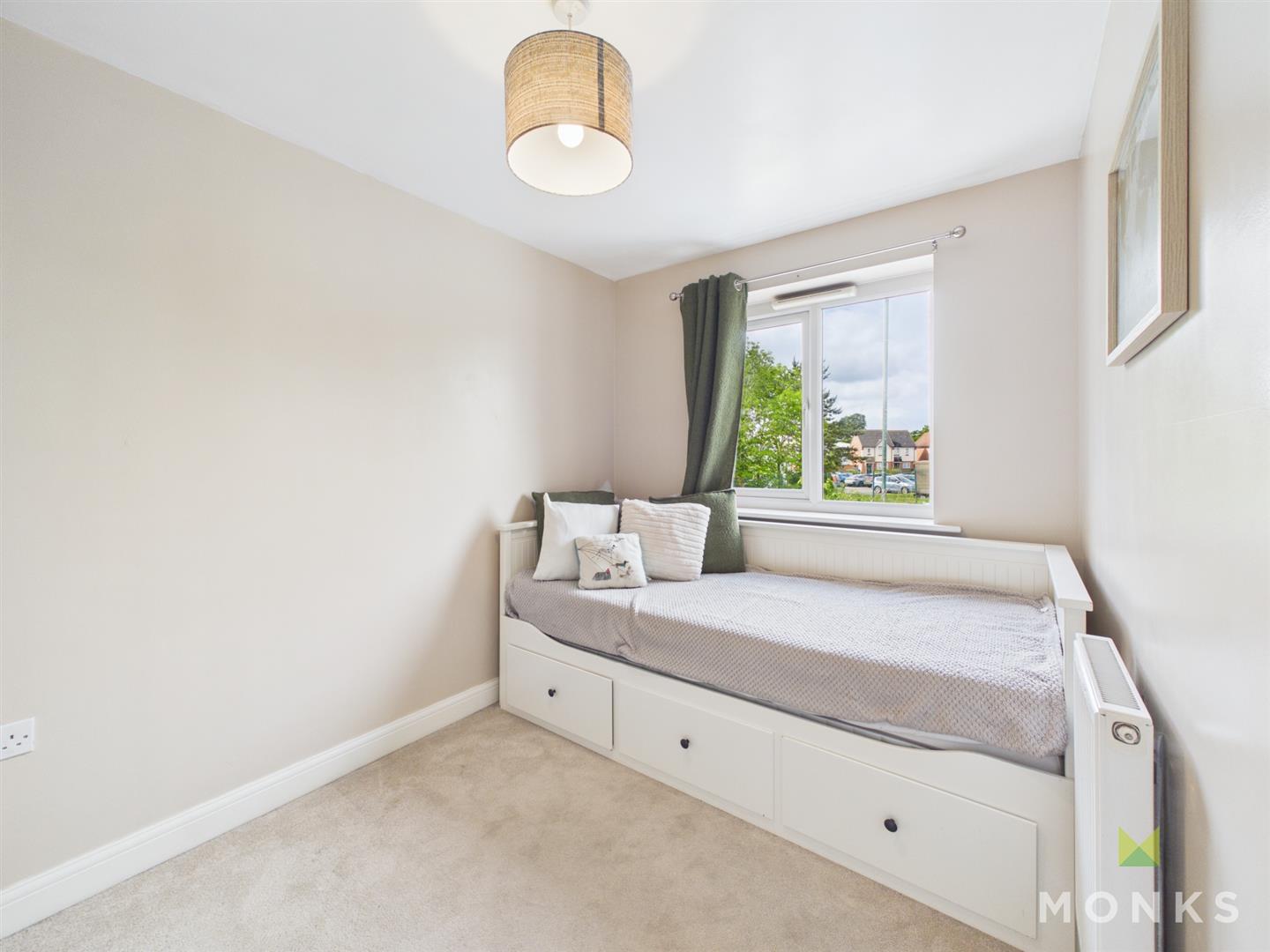 28 Holgate Drive, Shrewsbury, SY1 4TD For Sale